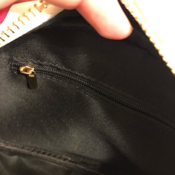 NWT Fun Print Zipper Crossbody Bag - Tassel - Picture 8 of 11